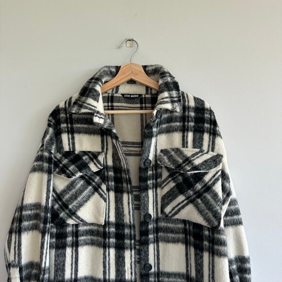 Steve Madden Plaid Mid-Length Button Front Shirt Jacket Ivory/Black S - Picture 5 of 9